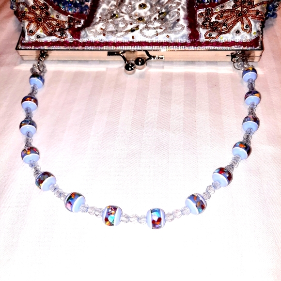 Beaded and sequined evening bag - Picture 3 of 8